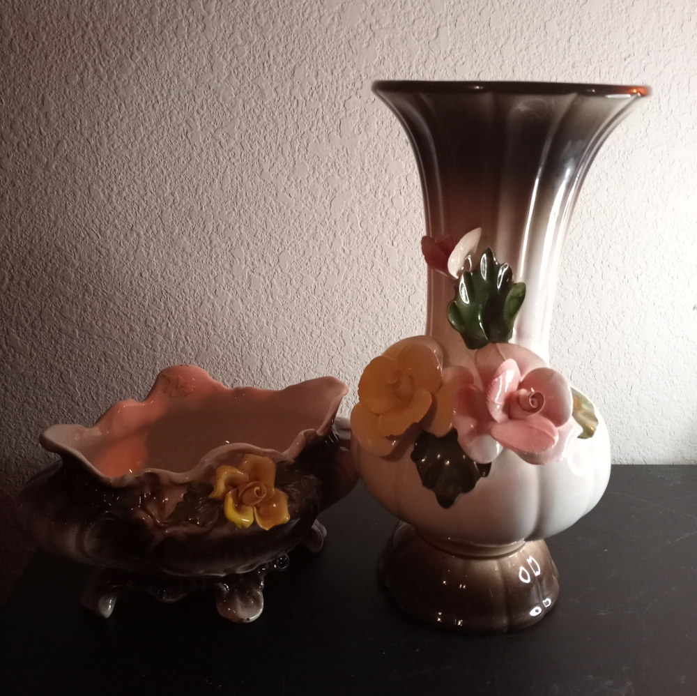STUNNING Capodimonte Italy Floral Set of 12" Vase & 7" Planter.
